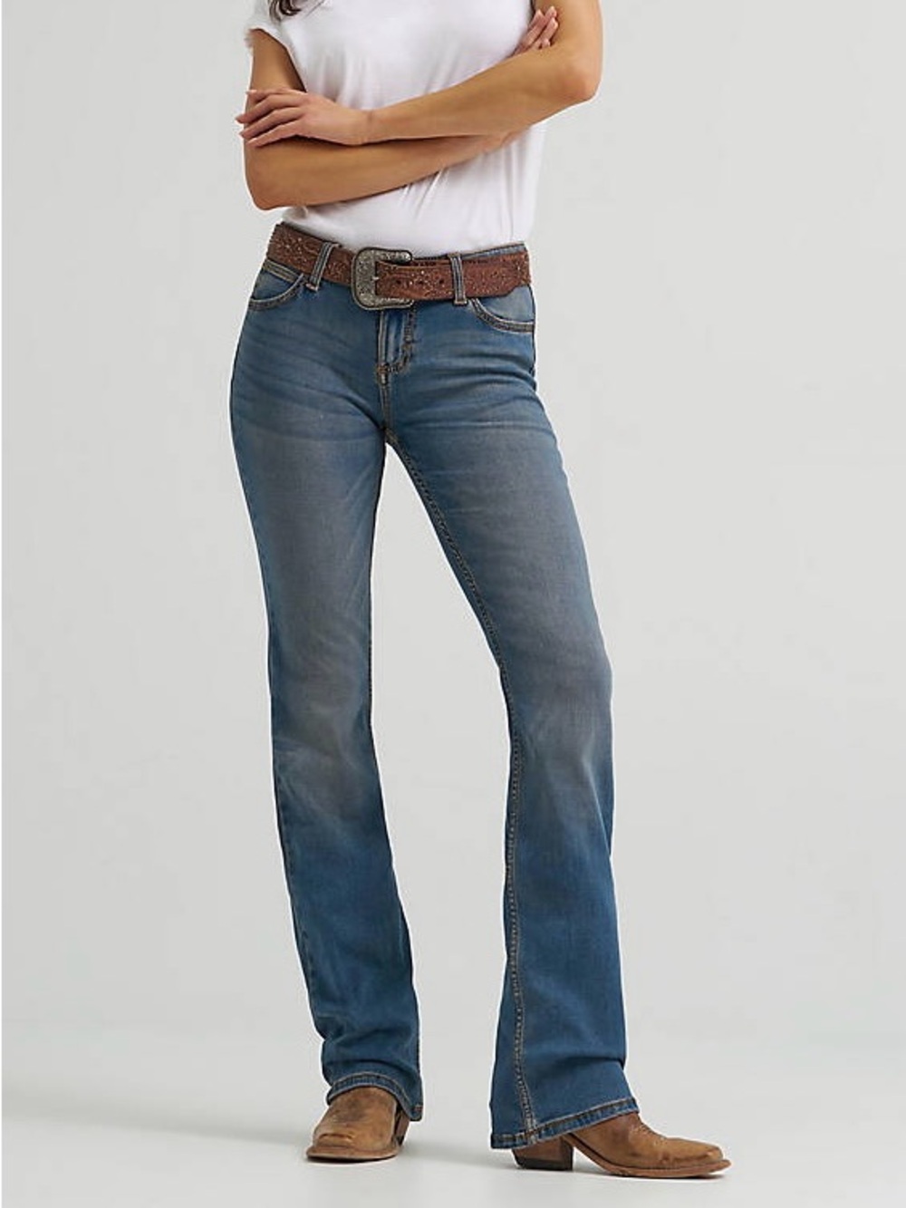 Wrangler Women's Retro Mae Mid-Rise KM Wash Bootcut Jeans